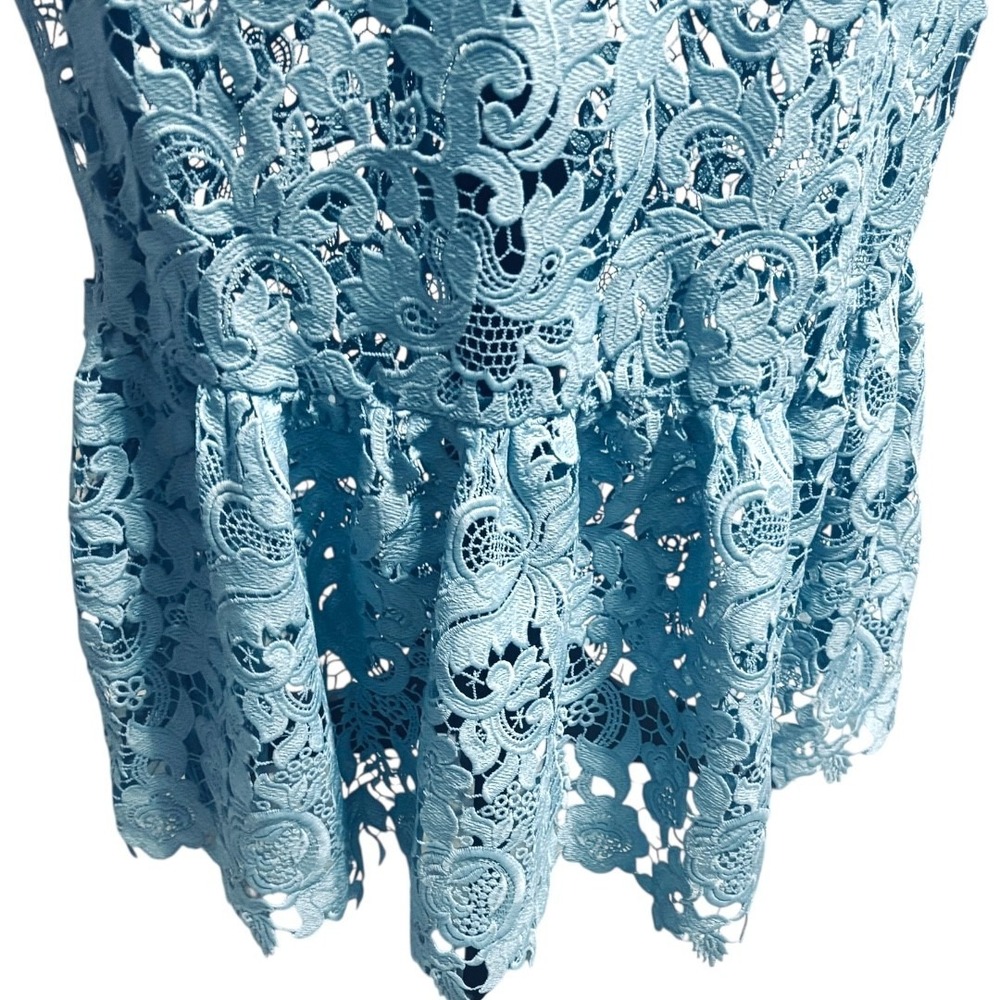 Alice + Olivia Clover Open Back Lace Dress Sz 8 Mineral Blue Ruffle - Picture 9 of 15